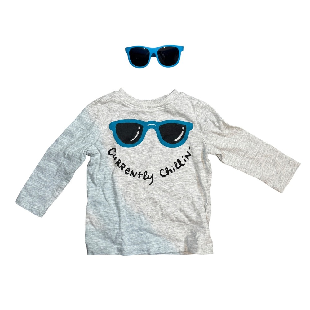 Old Navy Graphic Tee Kids 12-18M Gray Excellent Currently Chillin Babiators Set